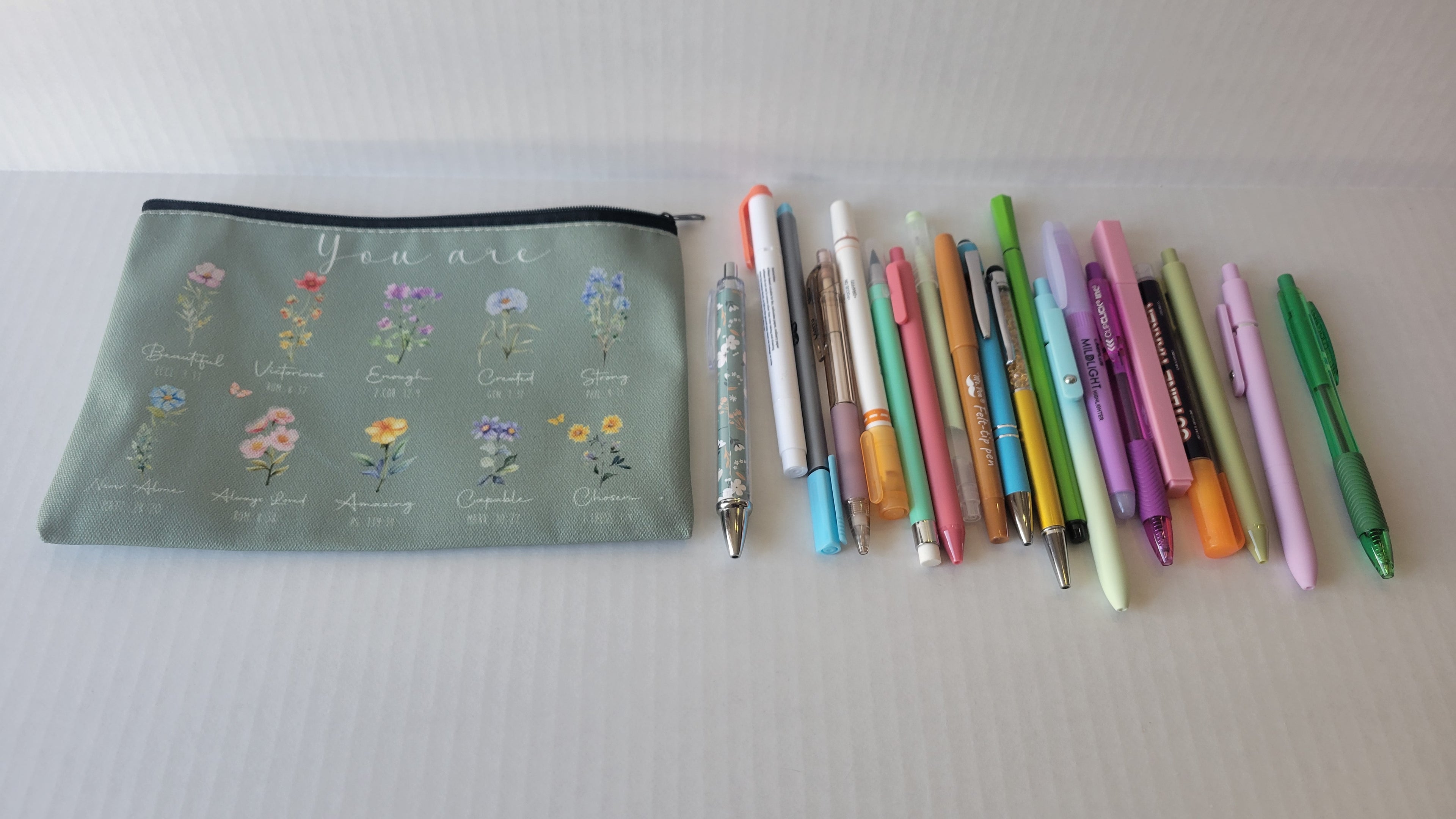 Faith Pouch of Pens